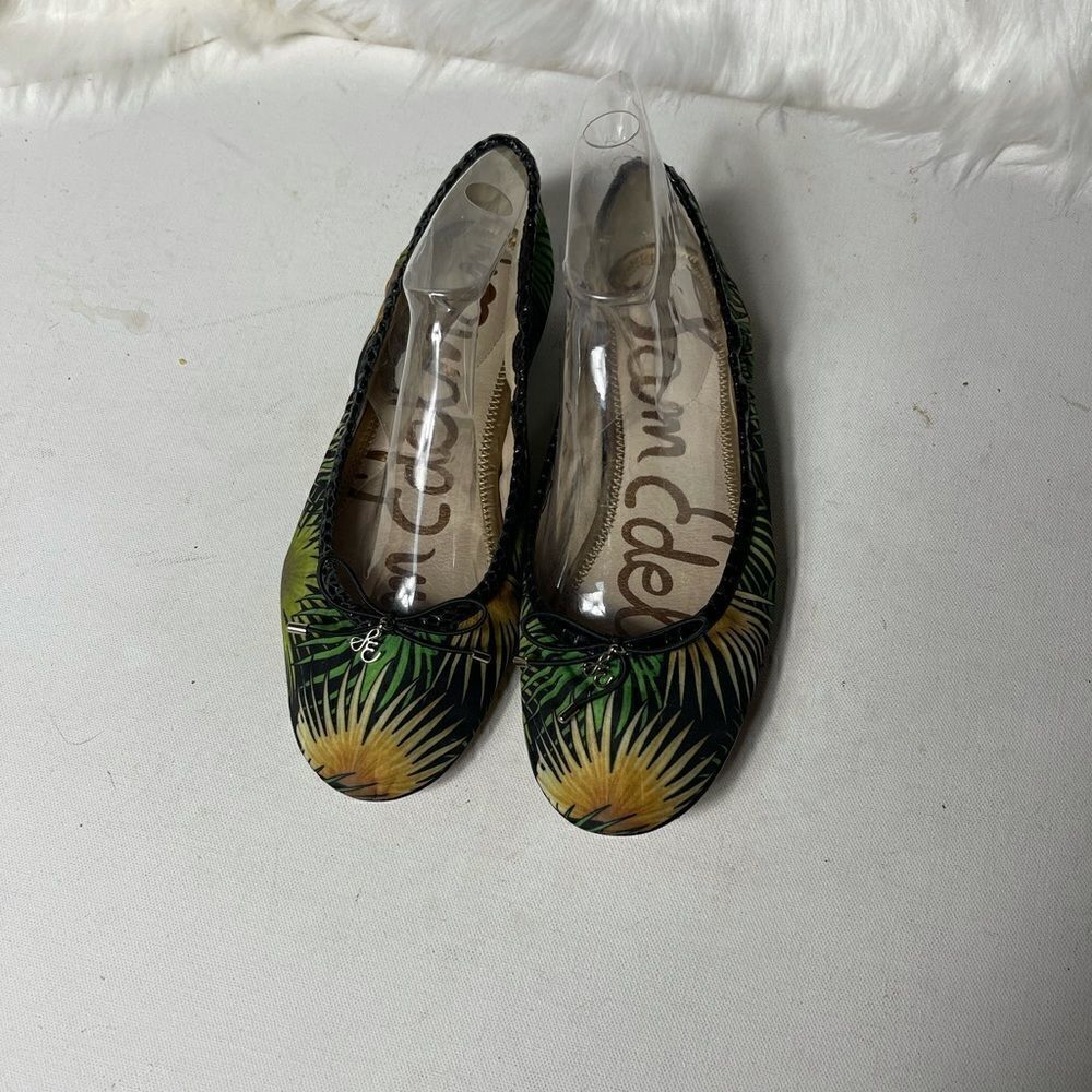 Sam Edelman Felicia tropical prints ballerina flats  black leather trim SZ8M